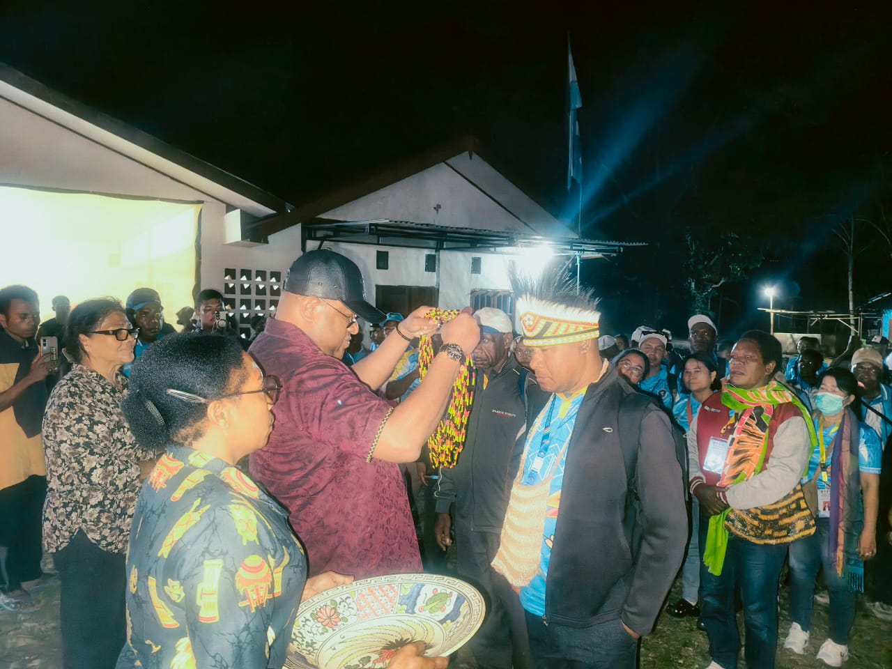 Penjemputan Kontingen Pesparawi XIV 2026  Nabire,  Prov. Papua Tengah ( Team Biro Perekonomian )